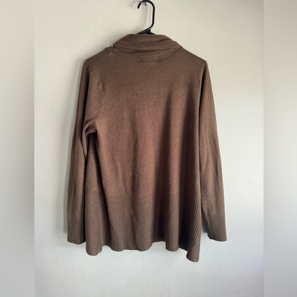 Brown cardigan - Picture 2 of 3